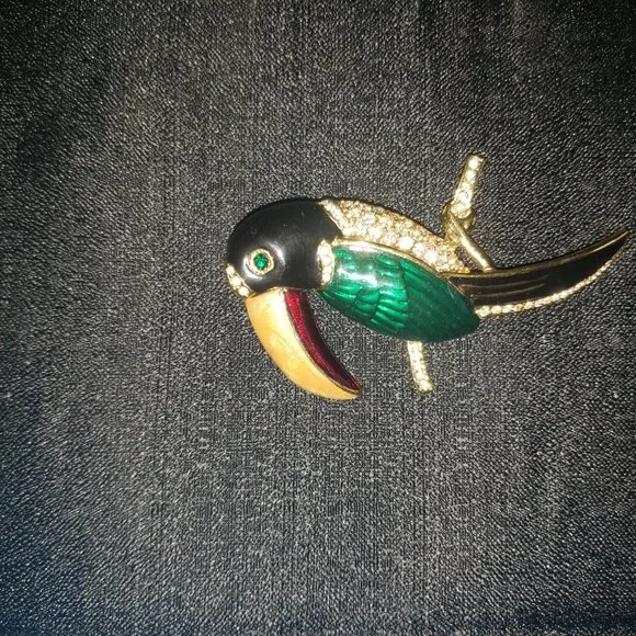 Large Enameled Rhinestone Crystal Toucan Brooch - Picture 6 of 8
